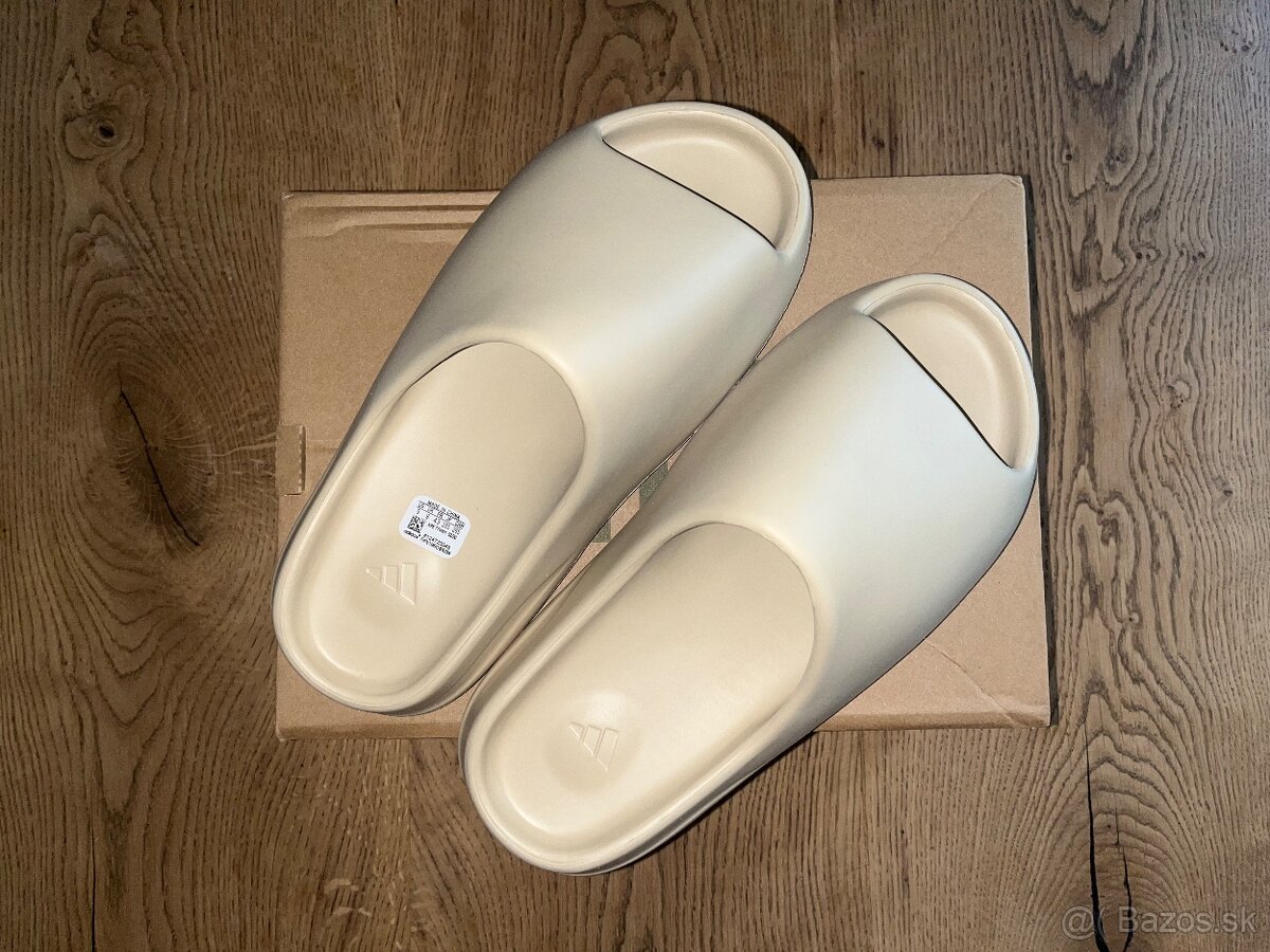 Yeezy Slide Pure - NOVÉ - EU 43 - 2