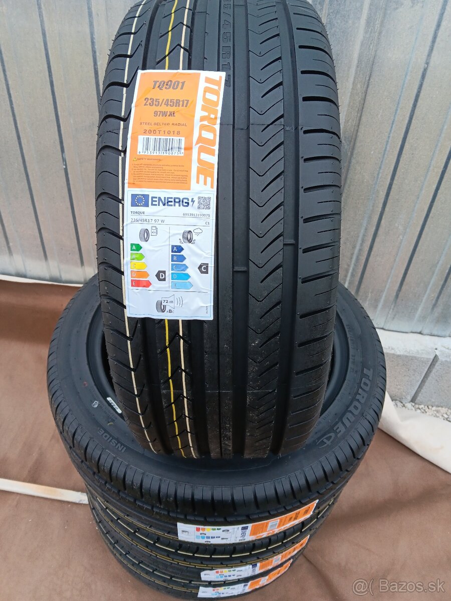 235/45R17 letné - 2