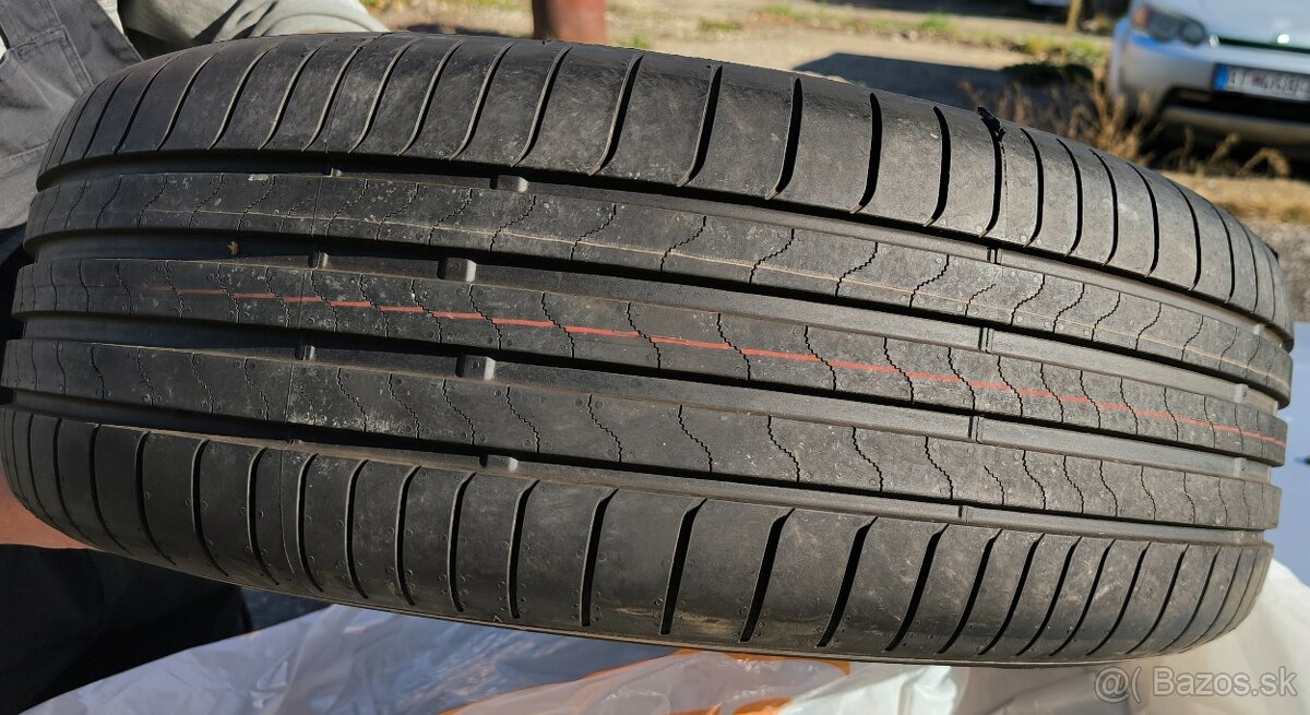 Letné pneu 215/60R17 96H - 2