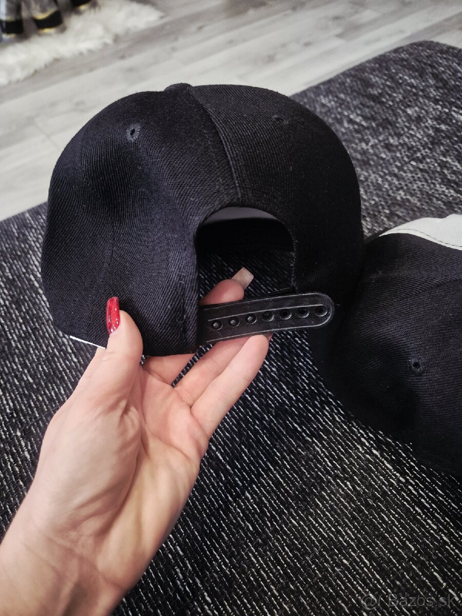 Šiltovky párové čierno-biele - 2