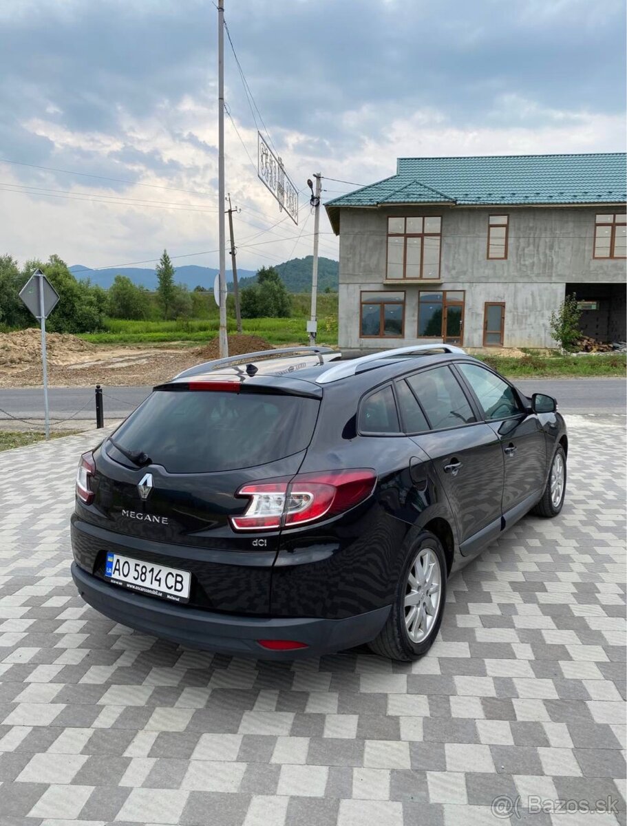 Renault Megane - 2