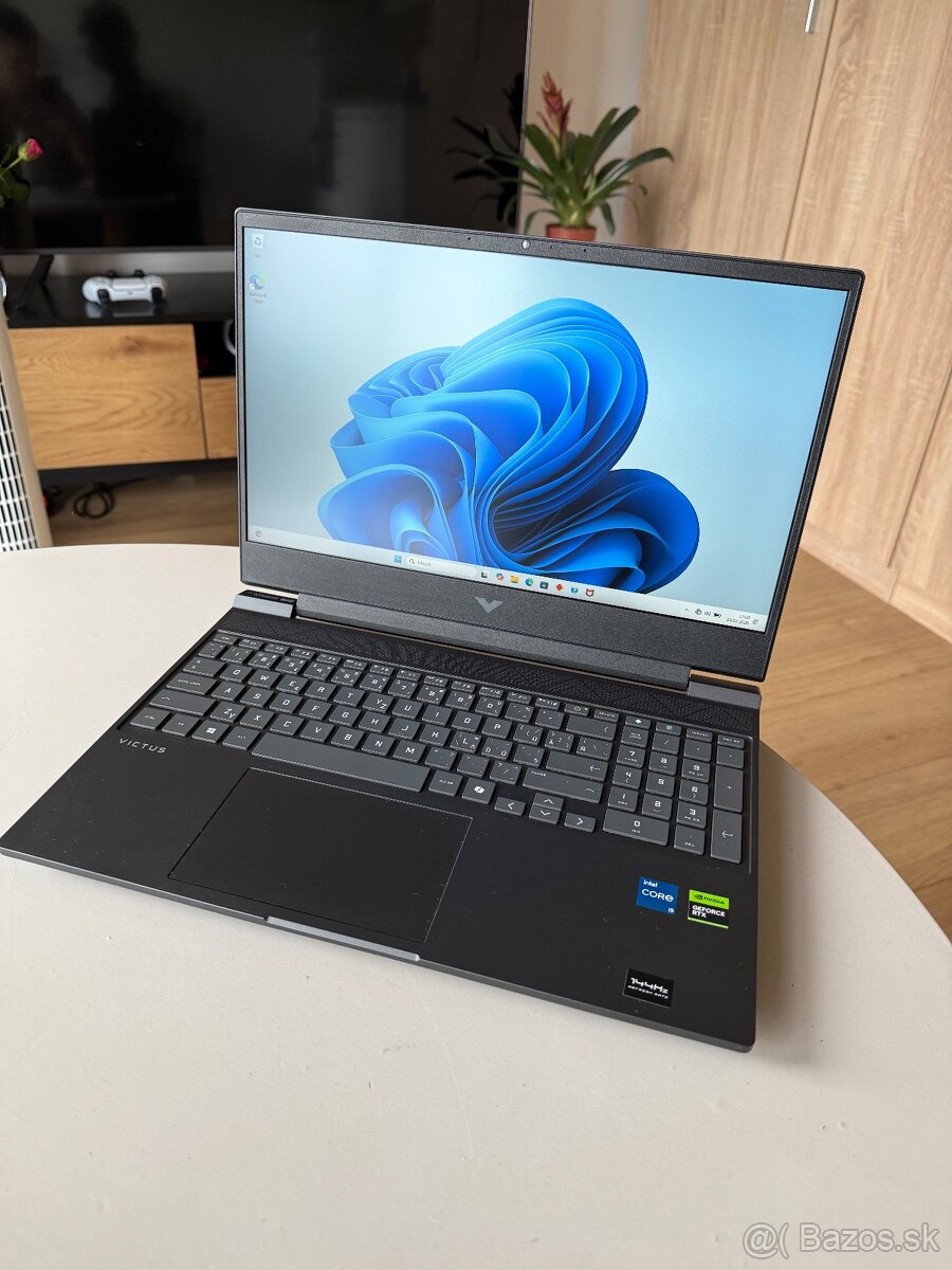 Nový Herný notebook HP Victus RTX + intel + záruka - 2