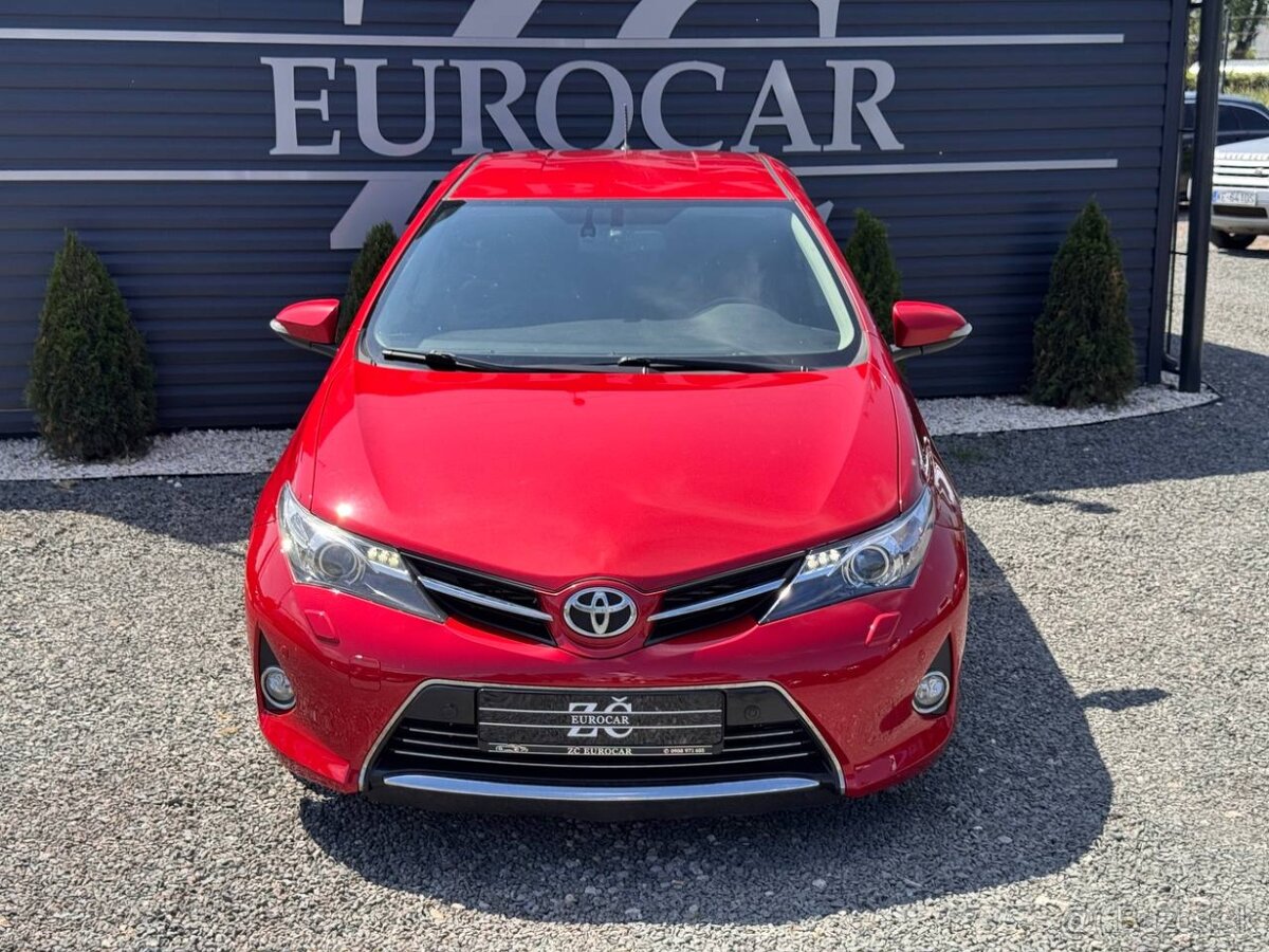 Toyota Auris 2.0 l D-4D DPF Style - 2