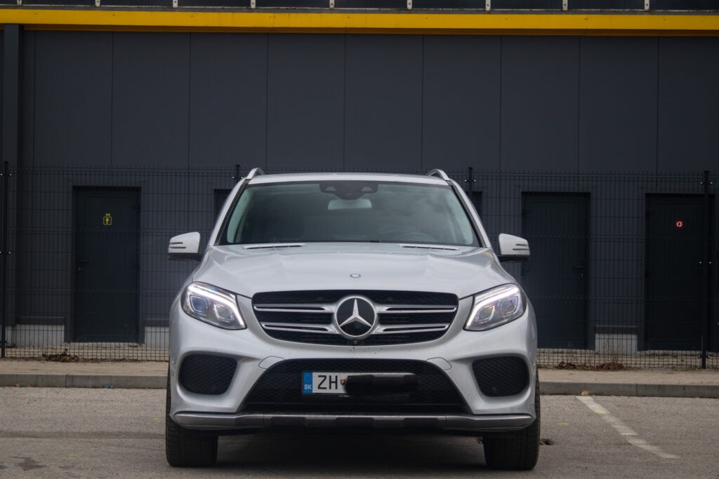 Mercedes GLE trieda 2017 - 2
