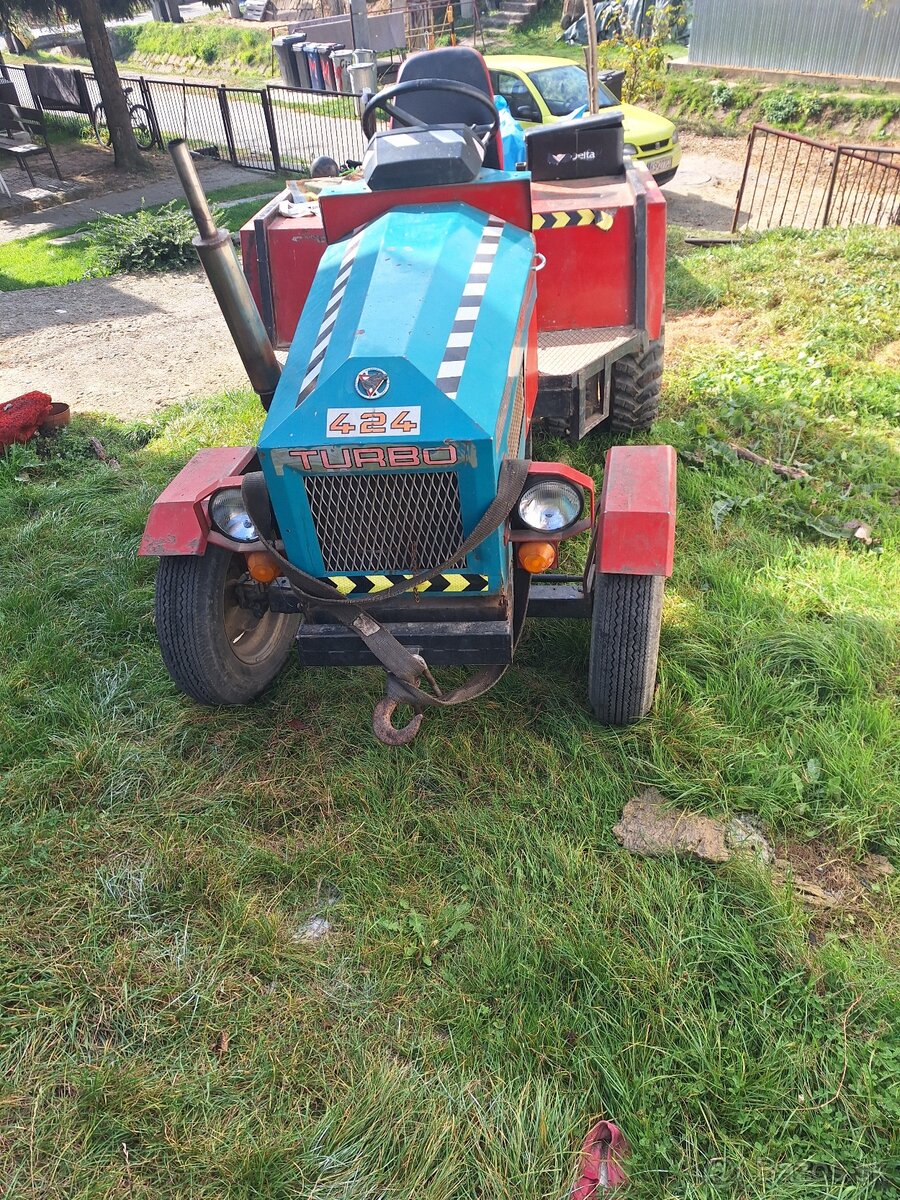 Malo traktor - 2