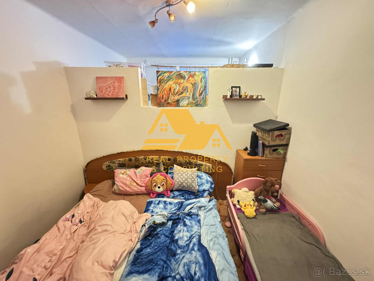 Predám tehlový 2 izbový byt v Nových Zámkoch - 2