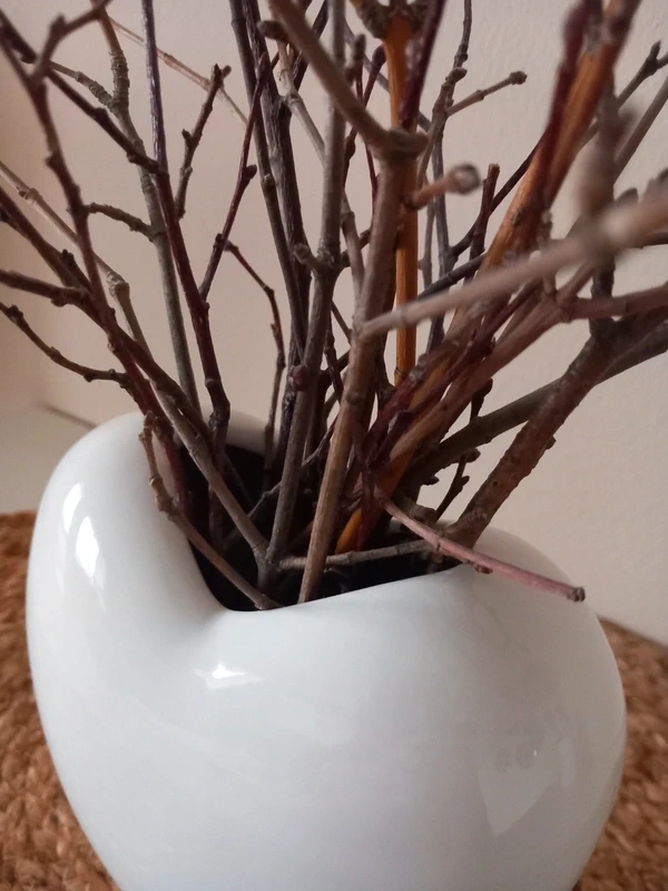 Biela keramická váza v tvare srdca 15x13x8 cm - 2