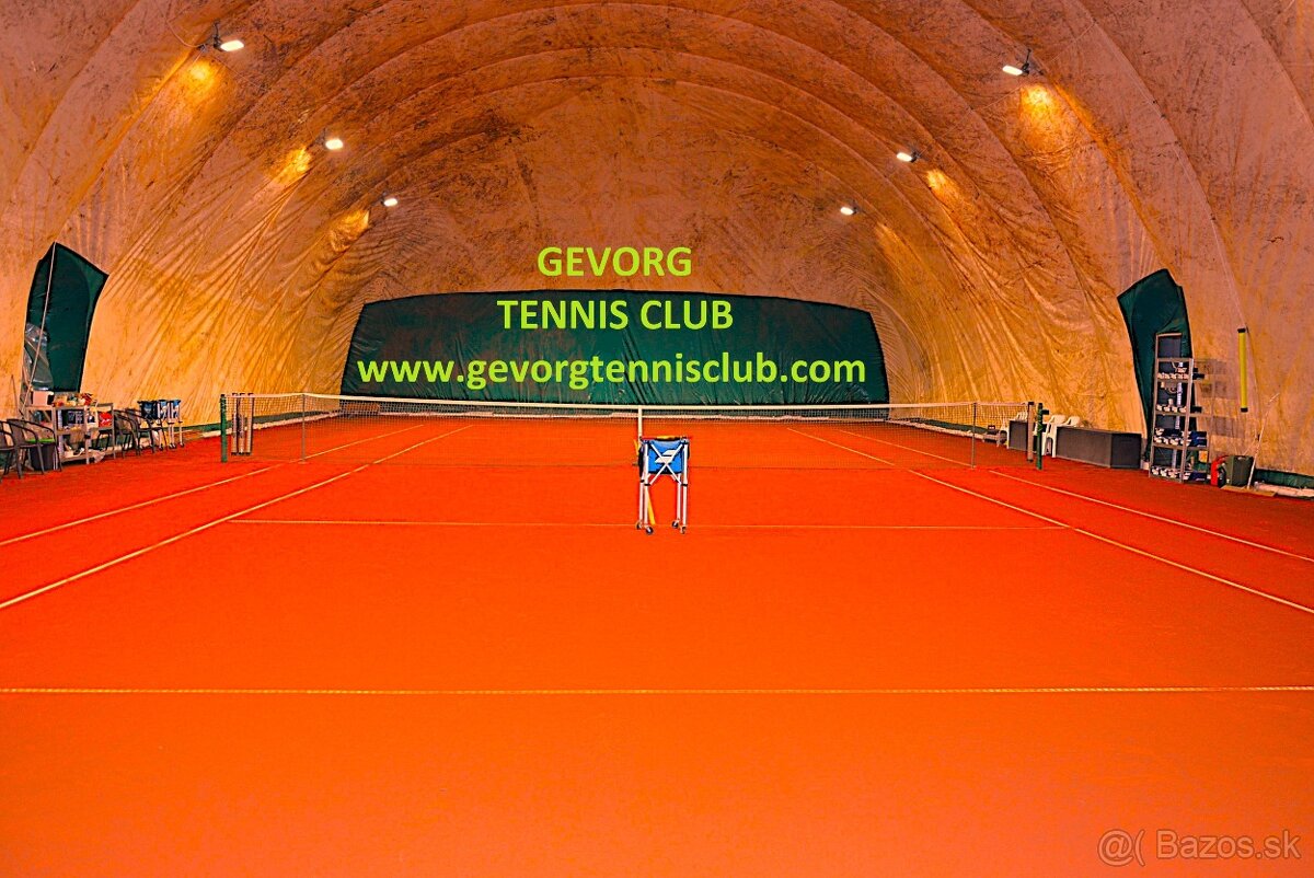 Predám tenisovú nafukovaciu halu 36 × 18 m - 2