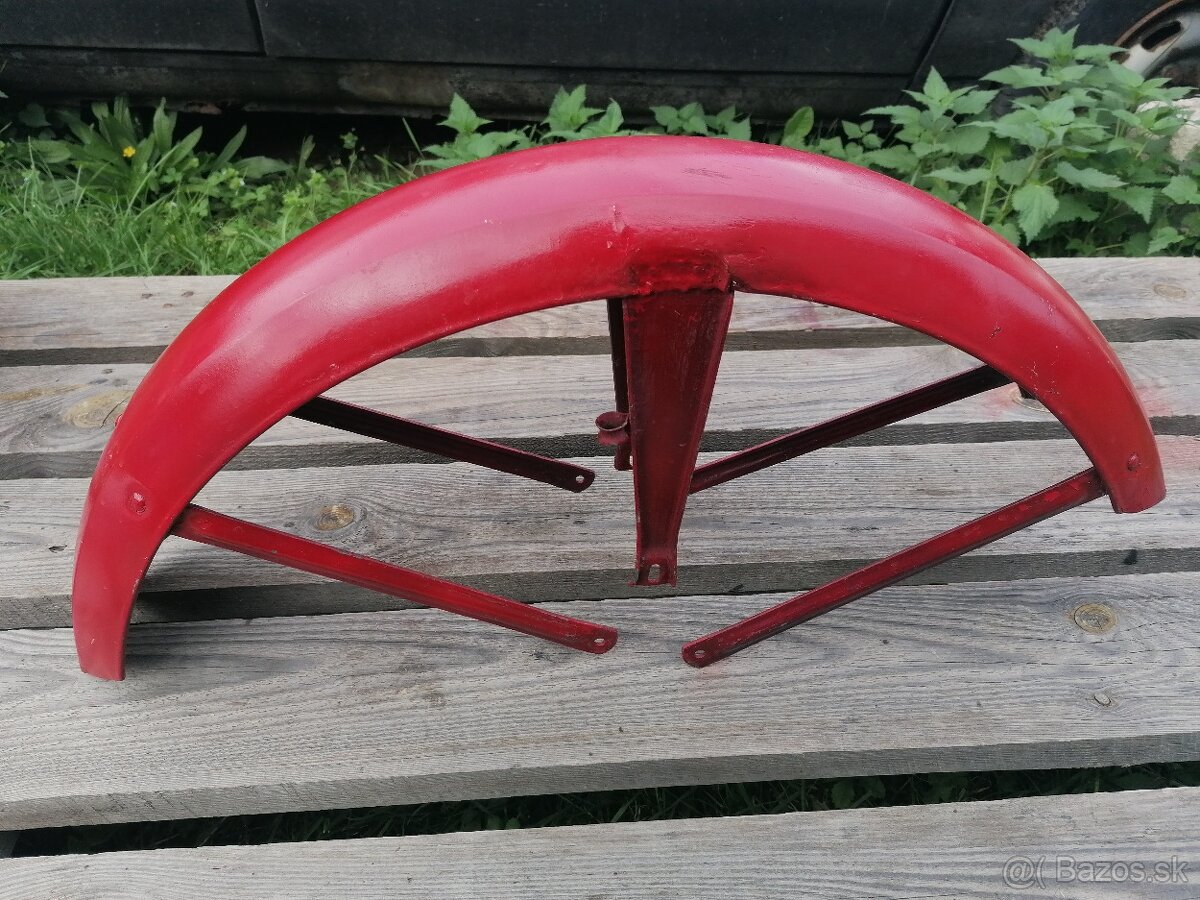 Predný blatník na Jawa 350/ 360, 250/ 559, 592 panelka - 2