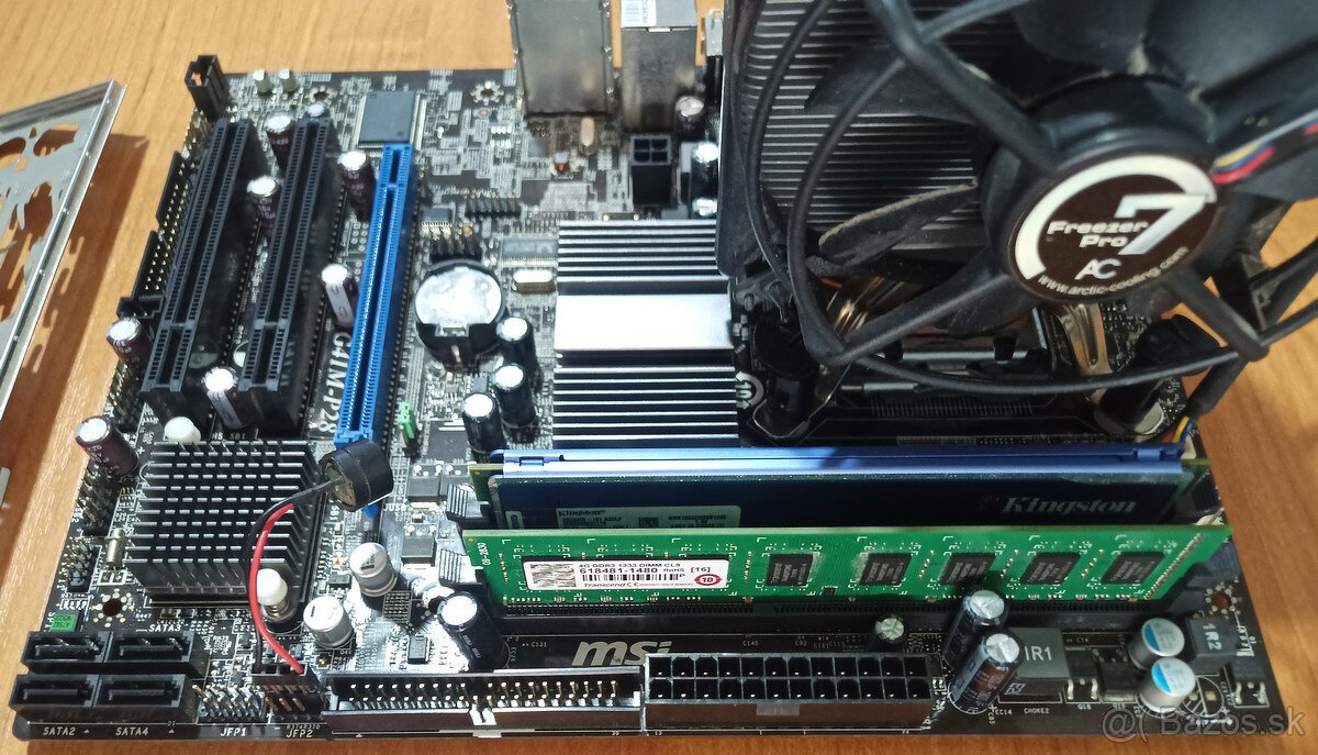 MSI G41M-P28 Core 2 Quad Q8200 (2.33GHz), 8GB DDR3 1333MHz - 2