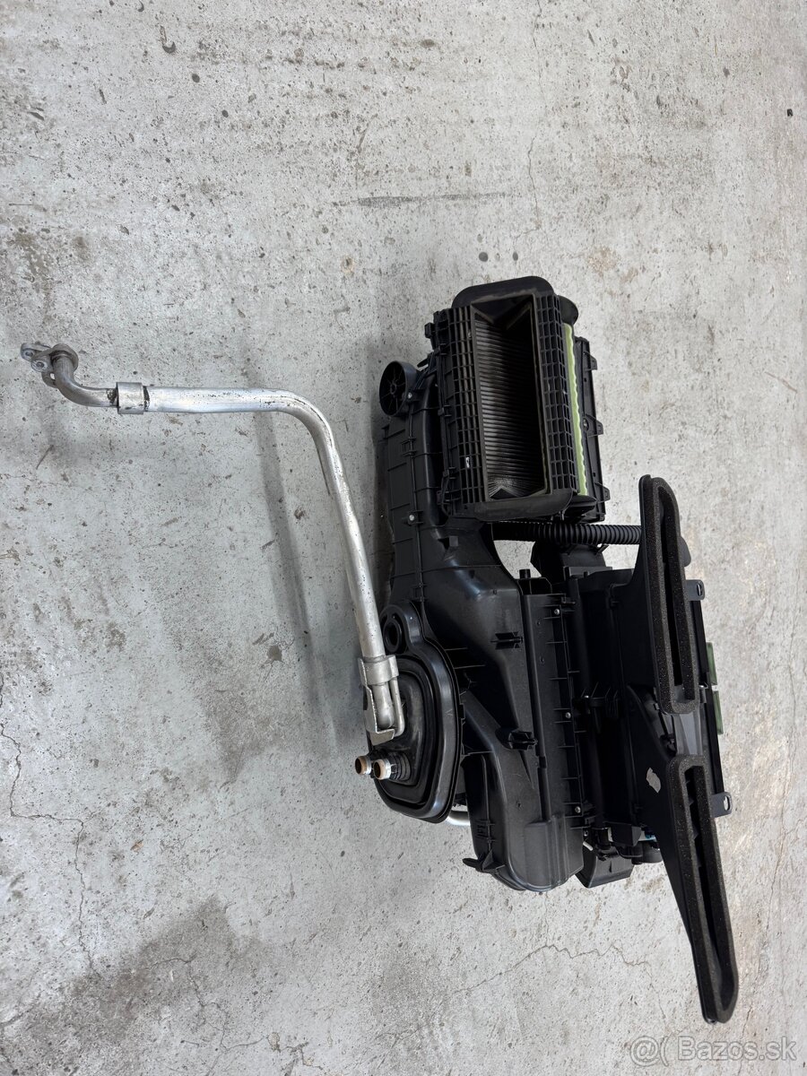 Predam kurenie octavia 3 2017 - 2