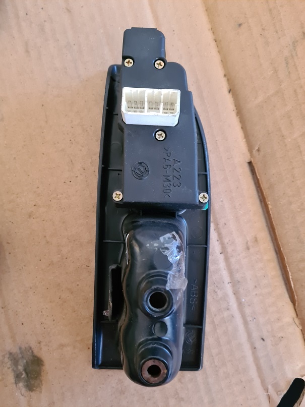 Ovládač okien LP Lancia Kappa - 2