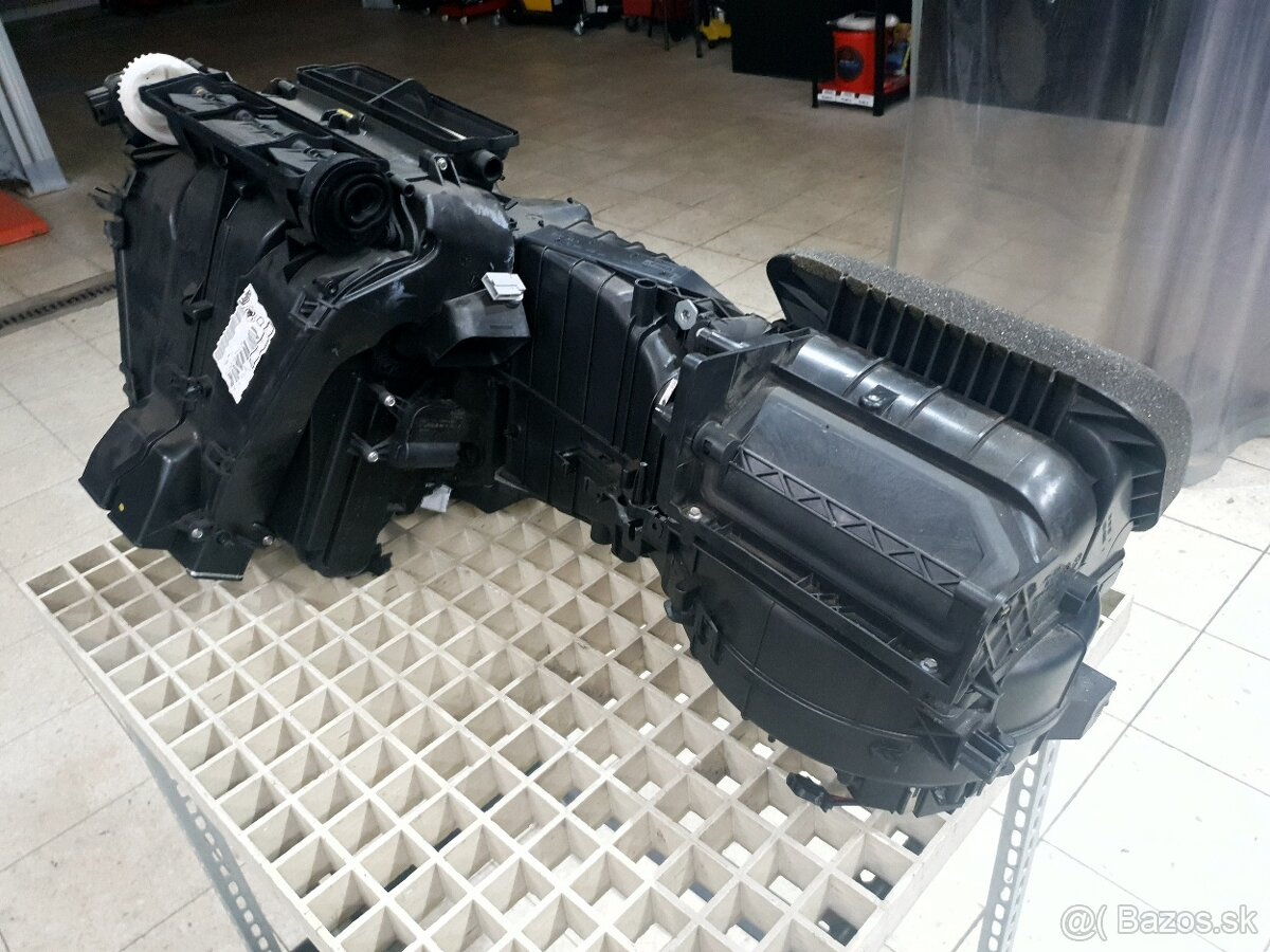 Skoda Octavia 2 - dvojzonove kurenie - 2