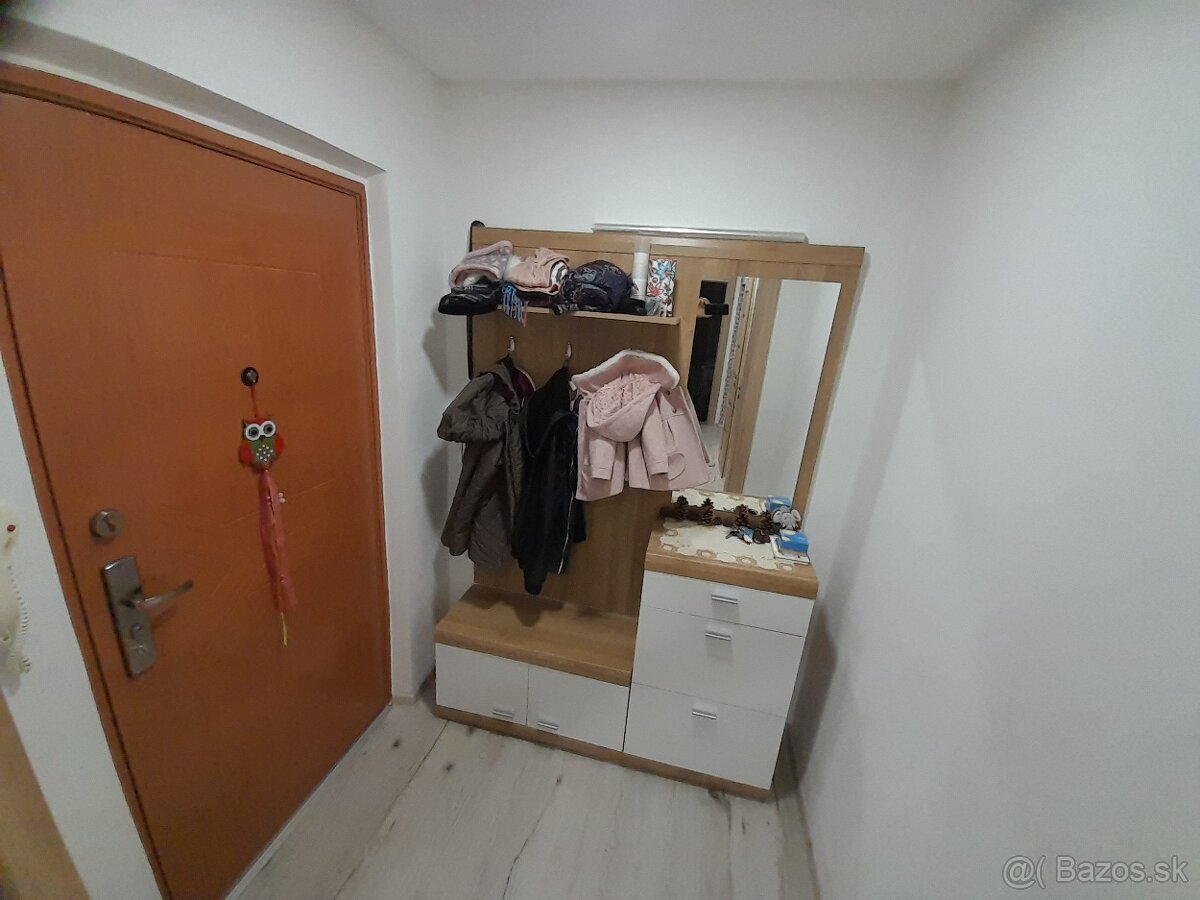 Prenájom 3 izbového bytu Martin-Sever - 2