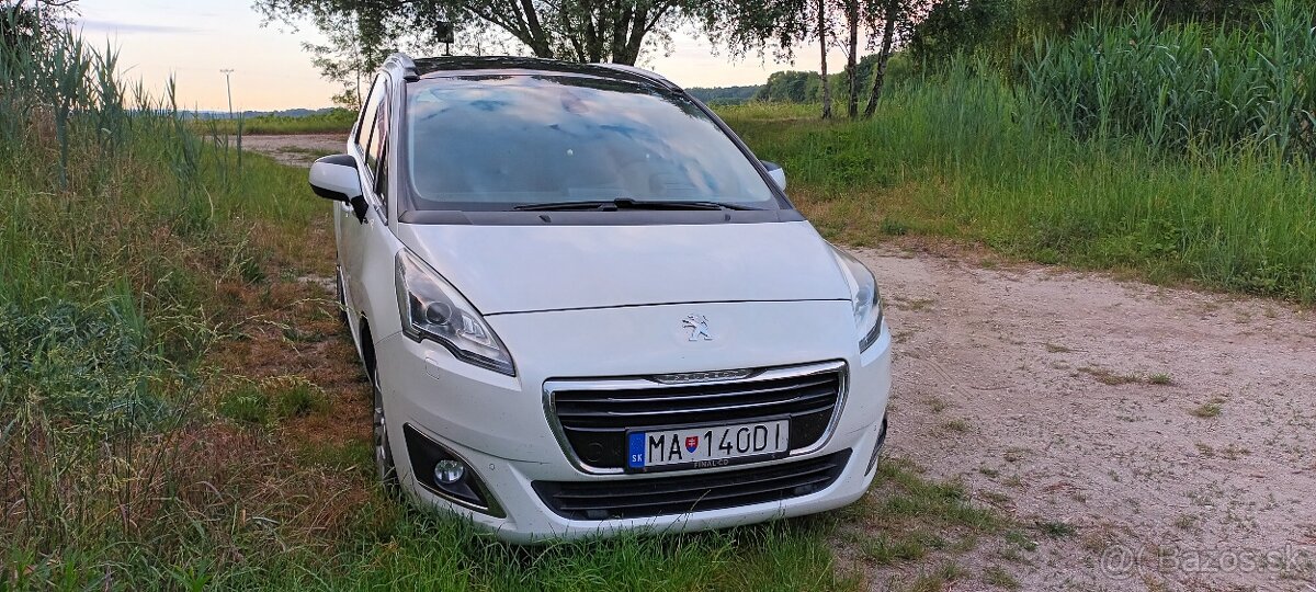 Peugeot 5008 - 2