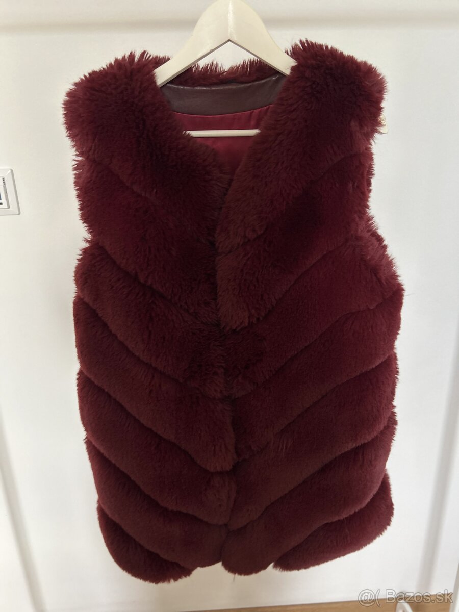 Bordova kožušinova vesta - 2