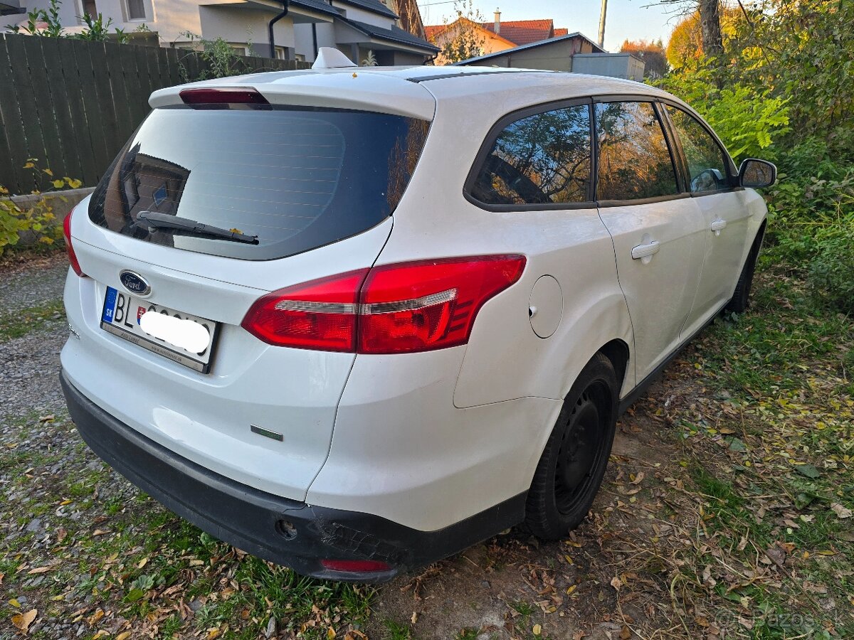 Ford Focus 1.0 ecoboost, r.v.2015, chyba motora - 2