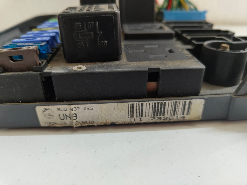 poistková skrinka felicia 6u0937025 20€ - 2