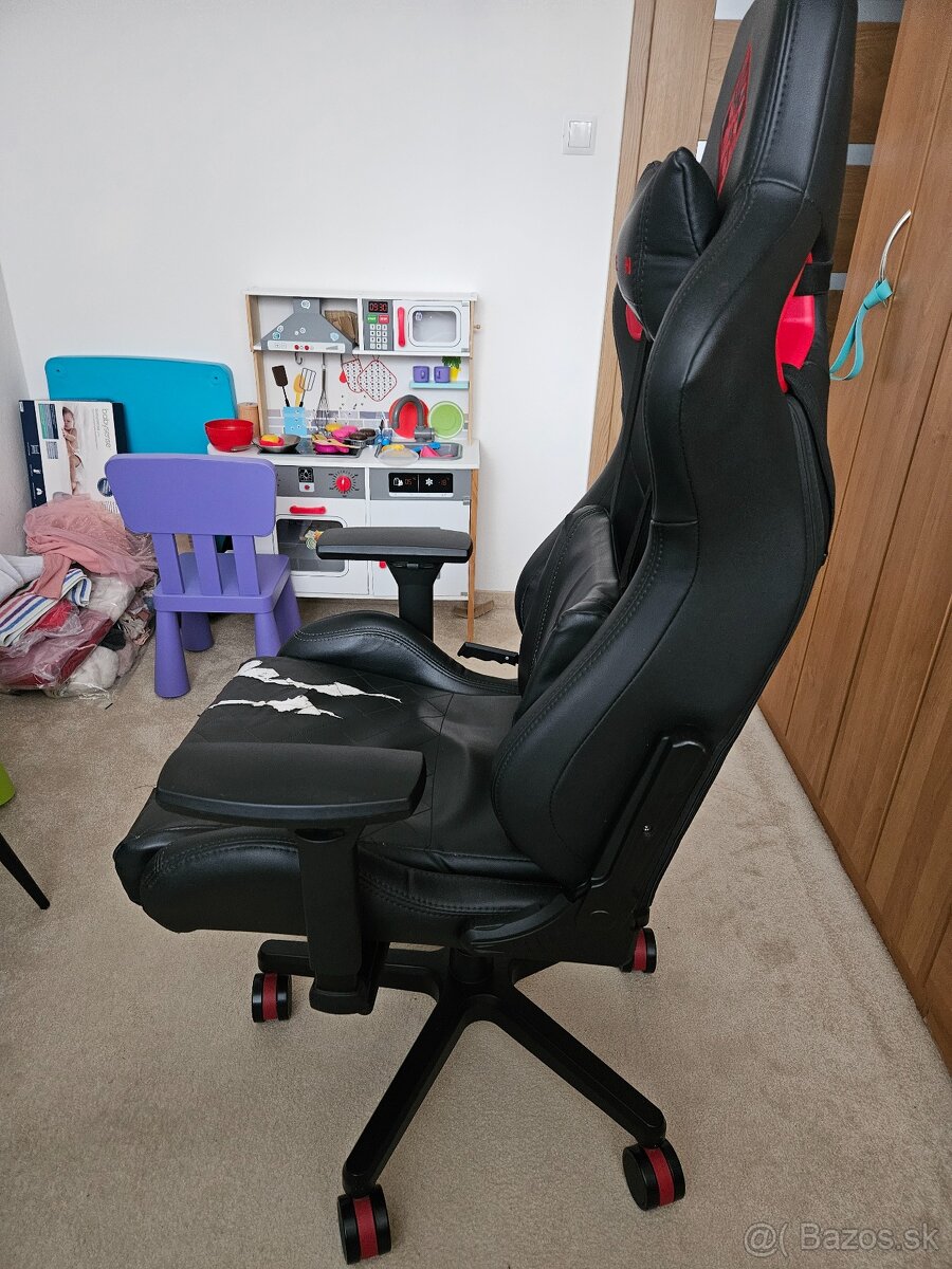 HP Omen Citadel hráčske kreslo - 2