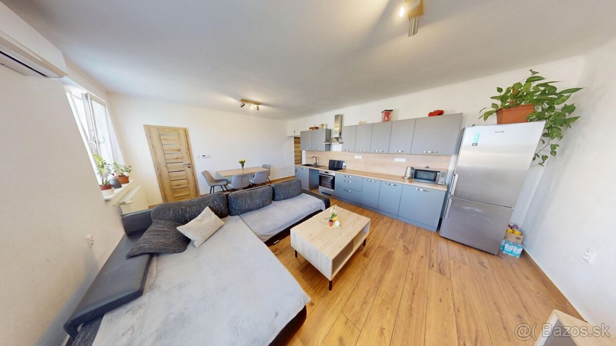 REZERVOVANÉ/ MODERNÝ 2- izbový byt v centre obce Bošany - 2