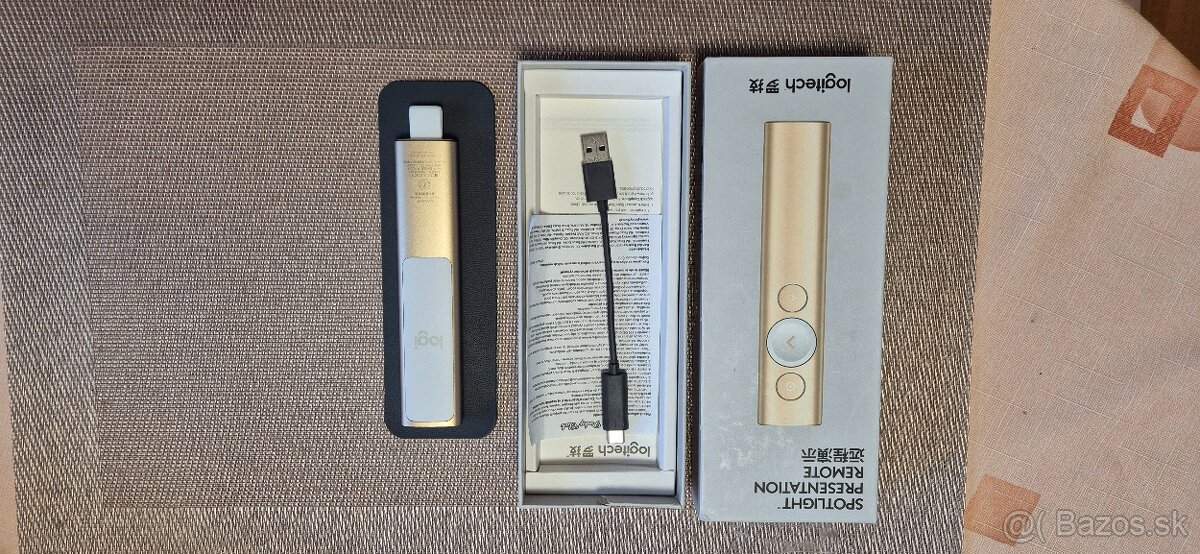 Predám Prezentér Logitech Spotlight (910-004862) zlatý - 2