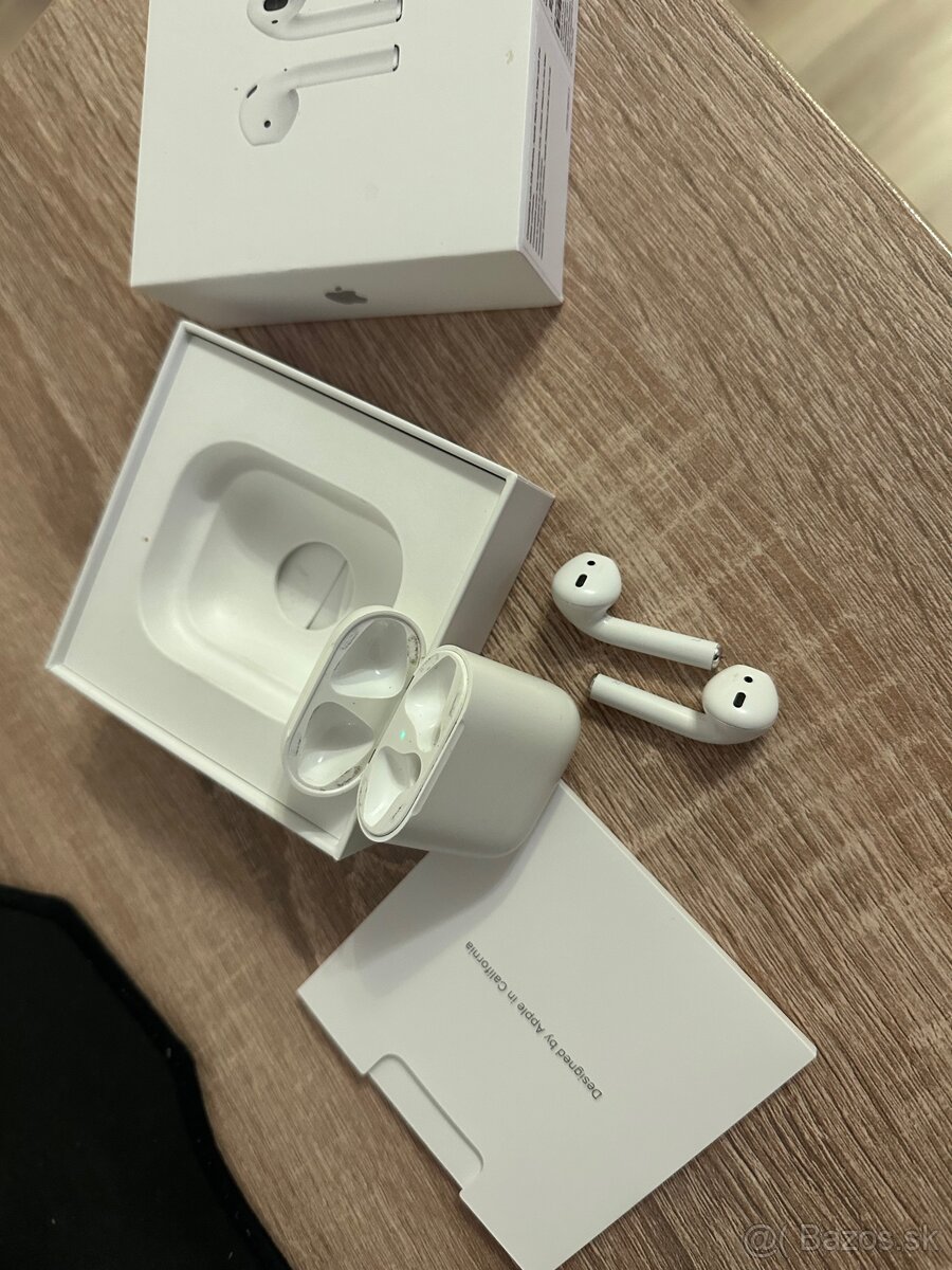 Apple AirPods 2 2019 - 2