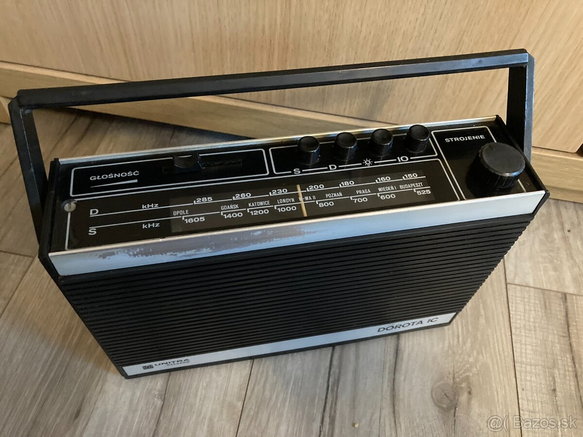 retro rádio Unitra - 2
