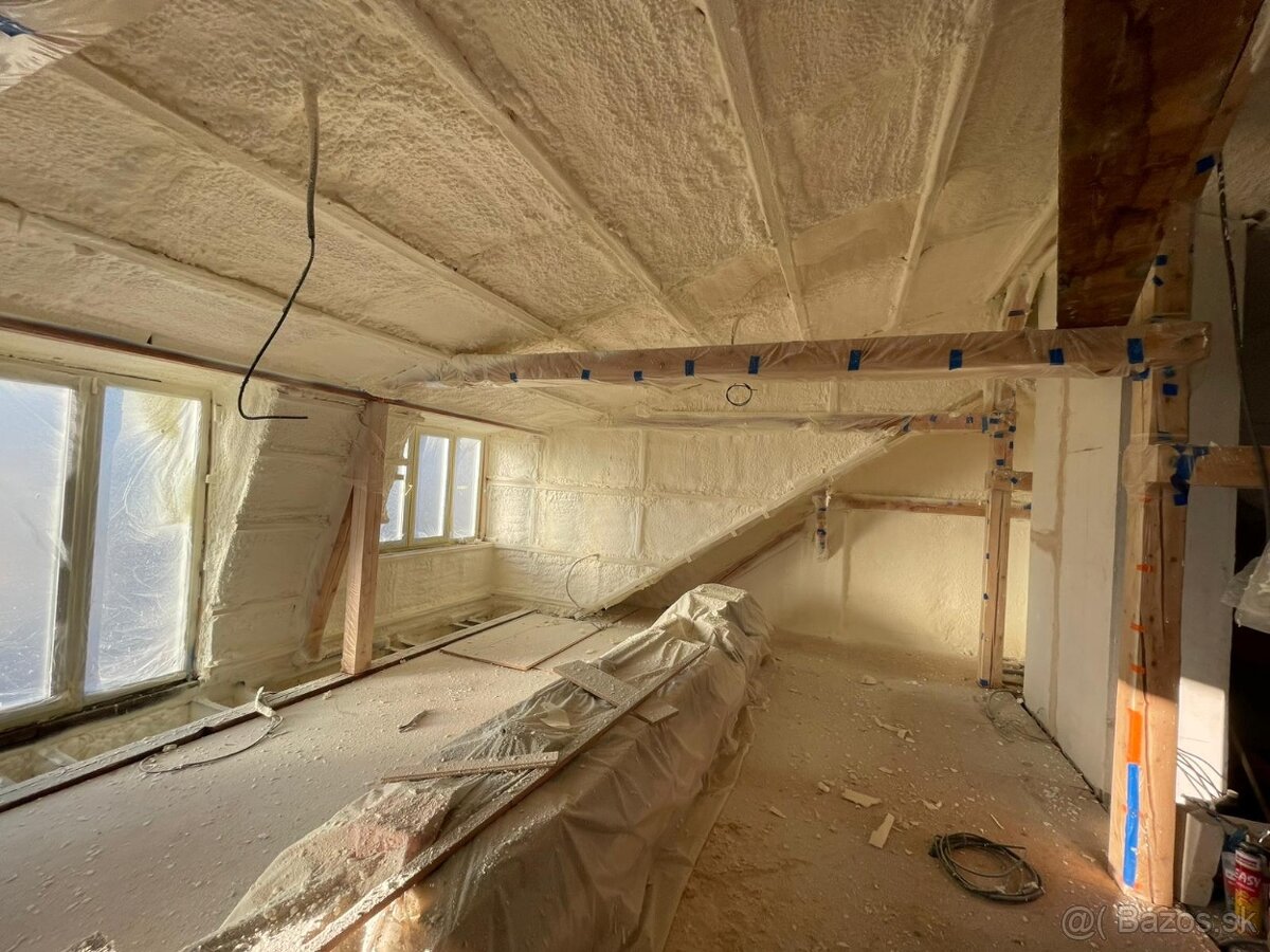 STRIEKANÁ IZOLÁCIA PUR PENOU – DOMY, PODKROVIA, HALY, GARÁŽE - 2