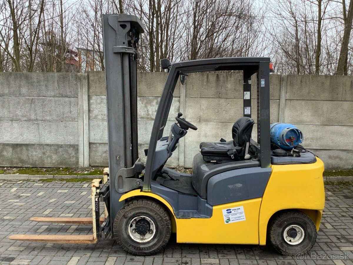 Jungheinrich TFG425 – 2,5t LPG, Duplex 4m, side-shift, 6900h - 2