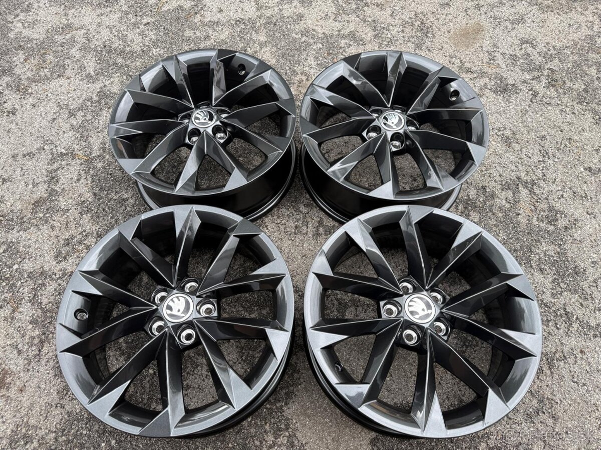 ORIGINAL ŠKODA SCALA/KAMIQ DISKY 5x100 R16 BLACK TOP - 2