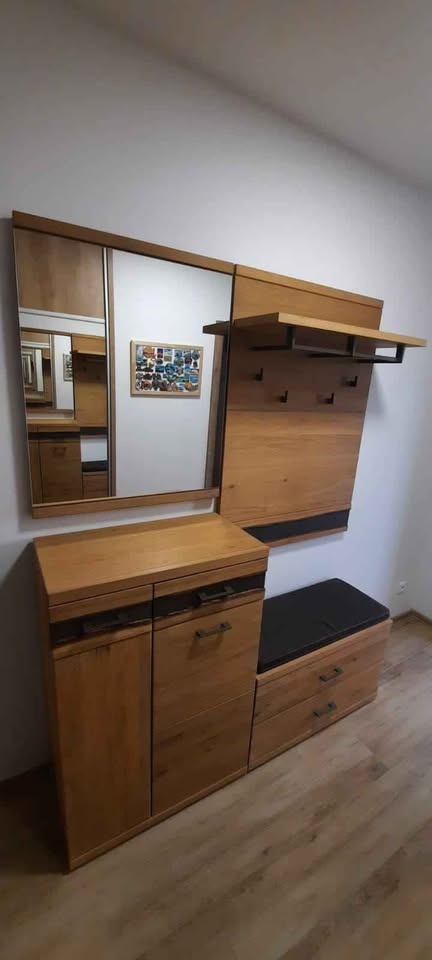 Chodbová zostava na mieru z dreva (nie preglejka) - 2