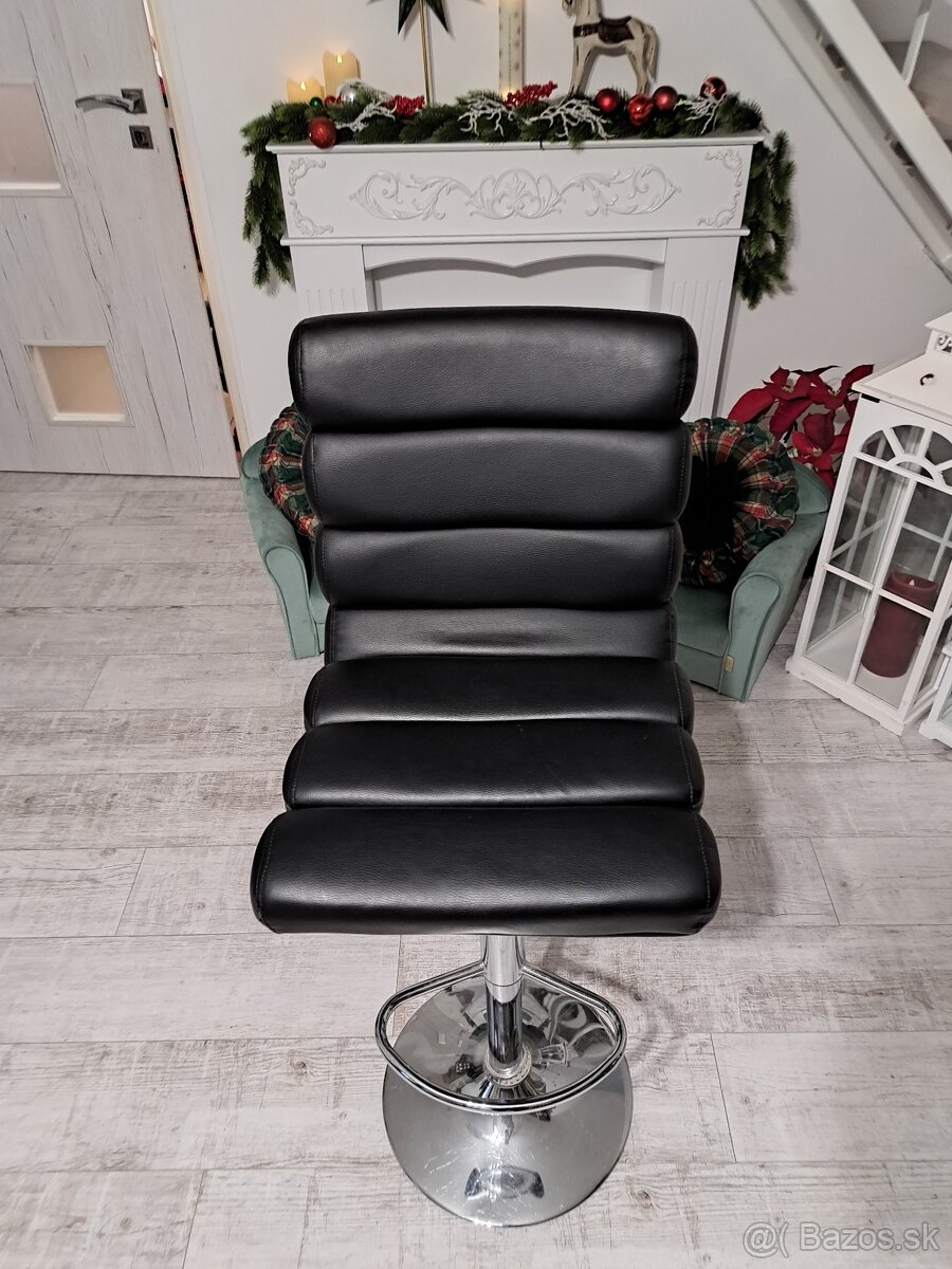 Barový stôl + 2 stoličky - 2