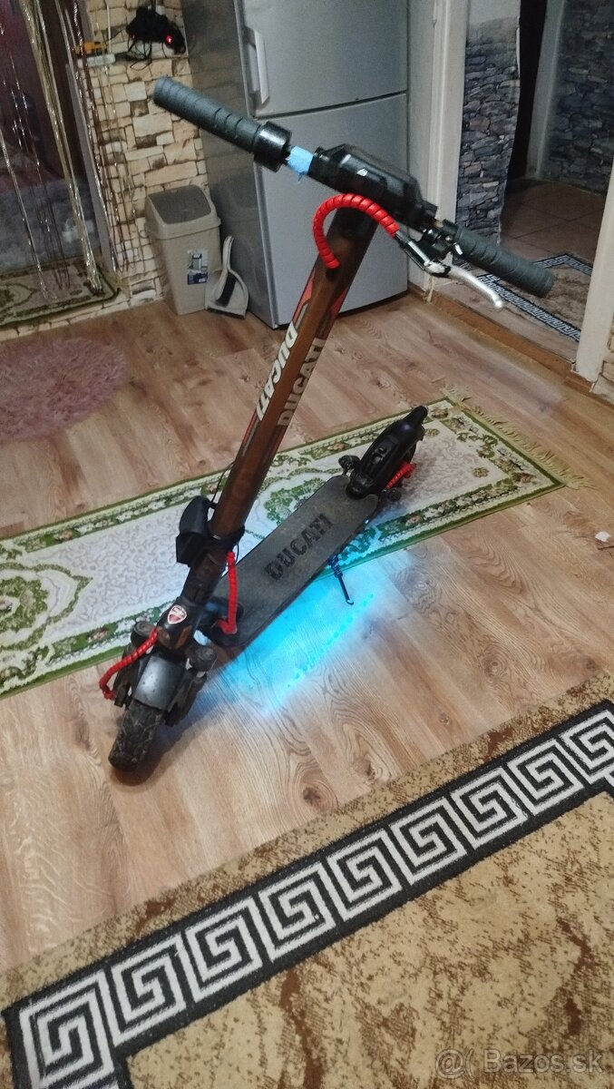 Elektrické kolobezka - 2