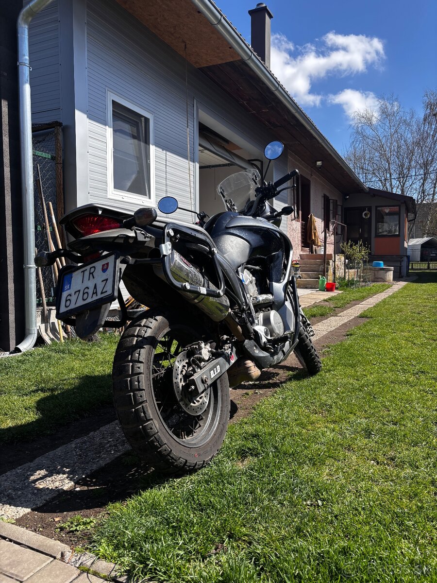 Honda Transalp 700 - 2