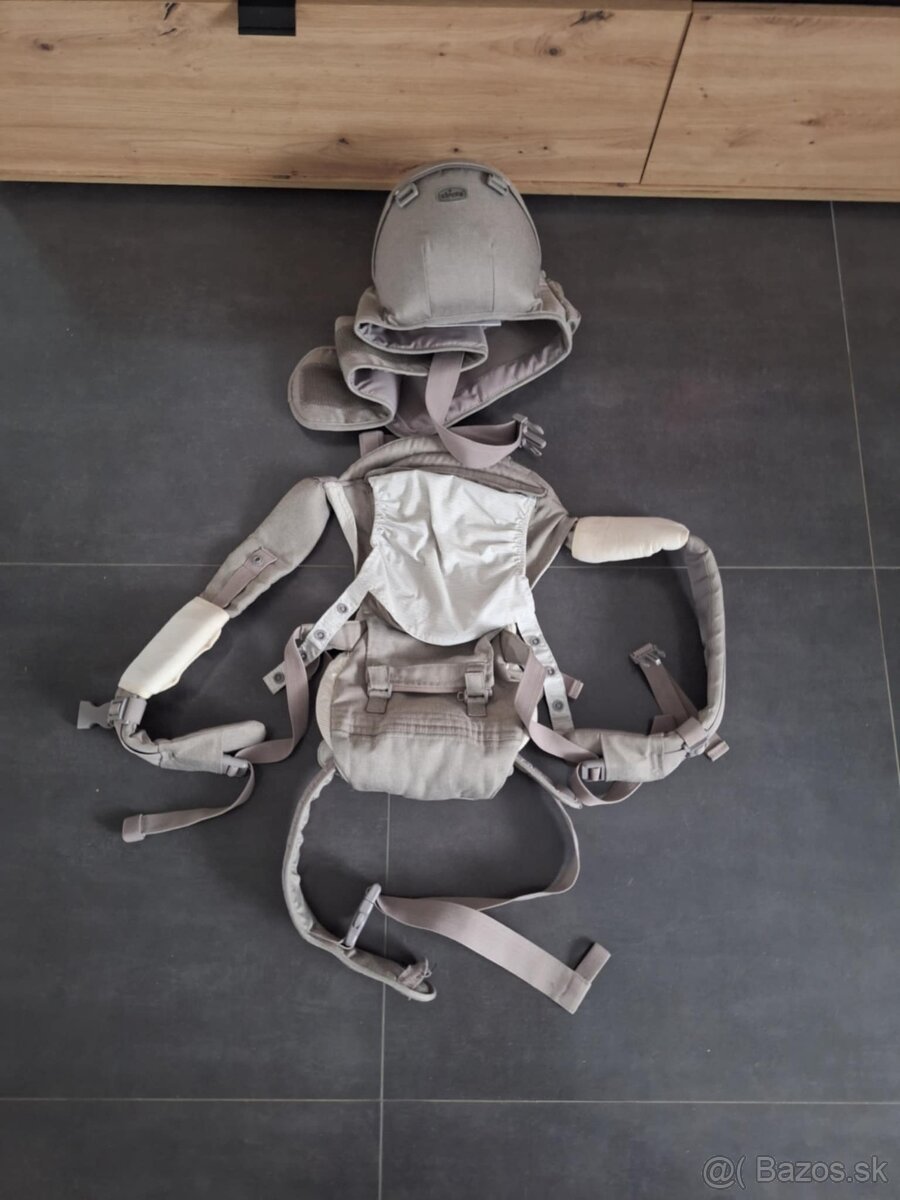 Ergonomický nosič Chicco - 2