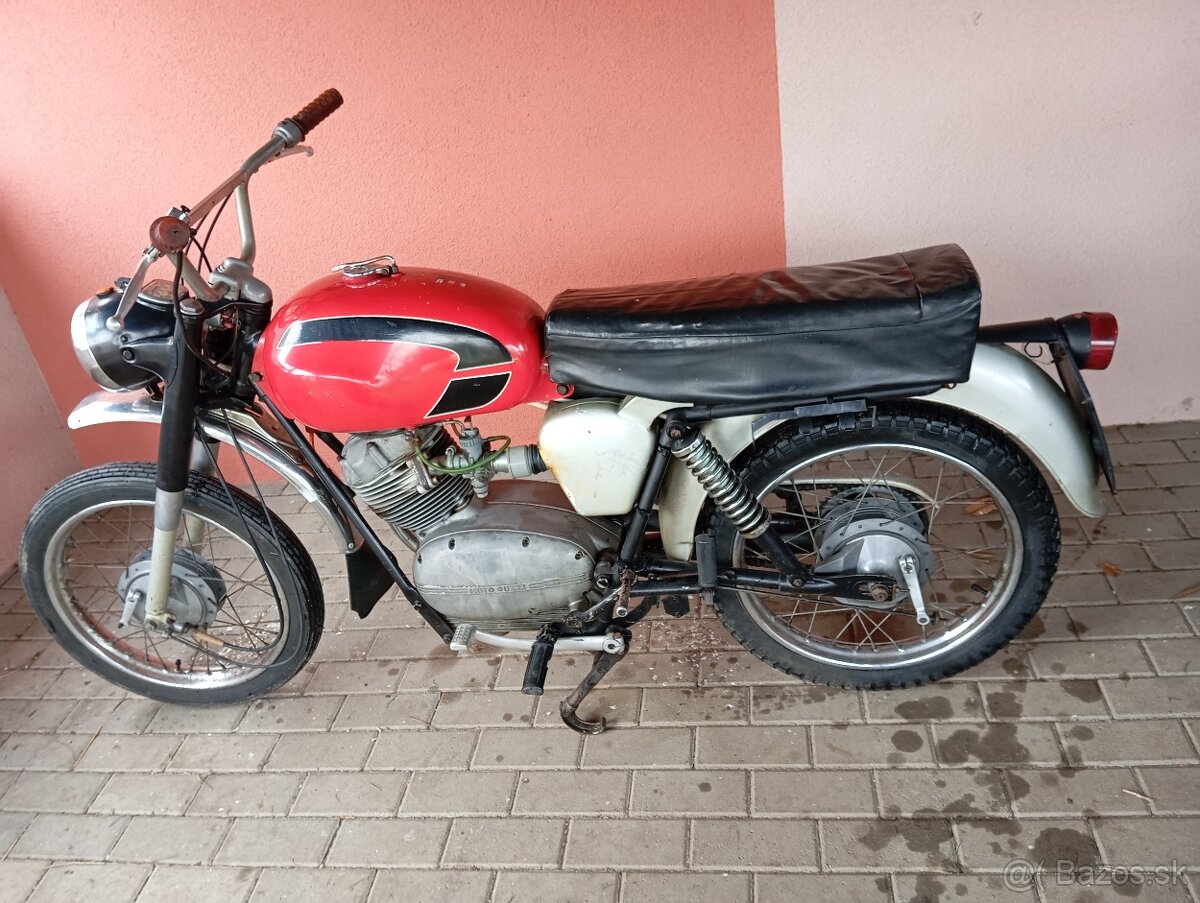 Moto Guzzi 125 - 2