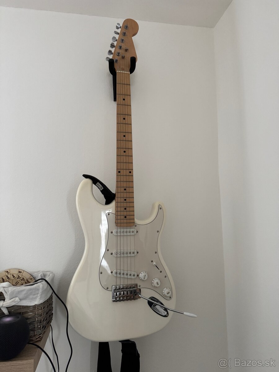 Predam elektrickú gitaru + hmatnik - 2