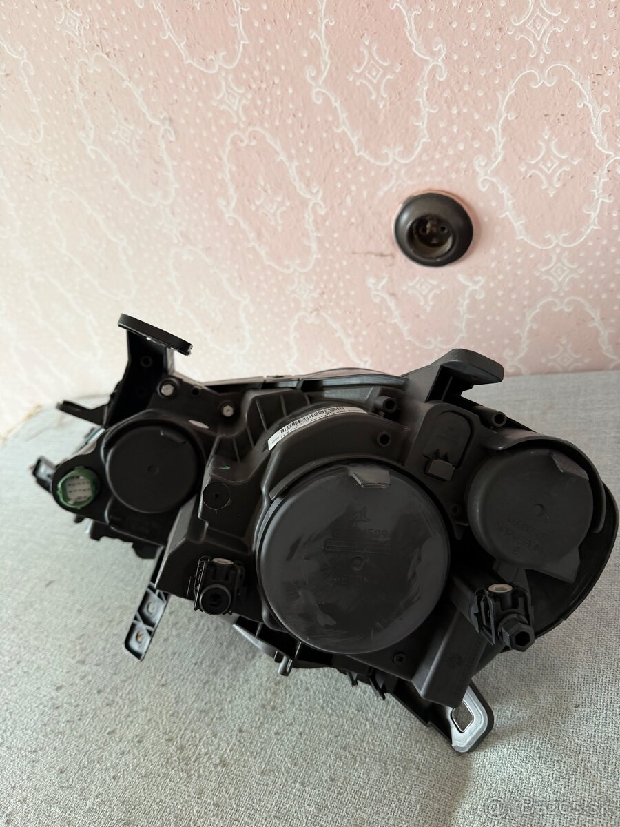 Lancia delta práve predné svetlo - 2