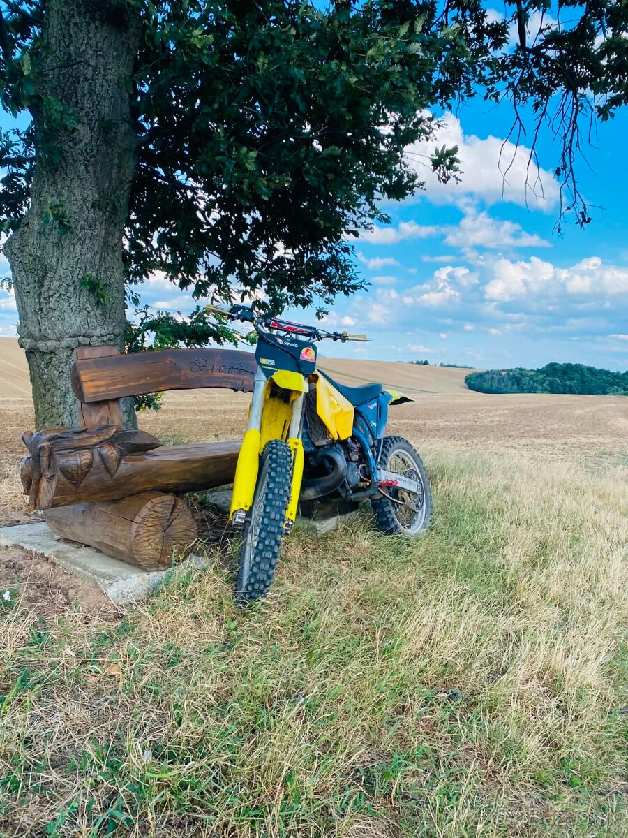 Suzuki rm250 - 2