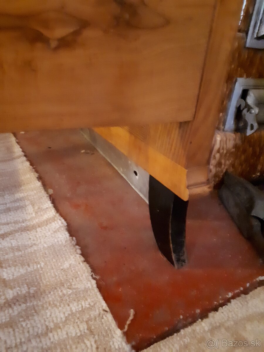 Staré postele 2ks. - 2