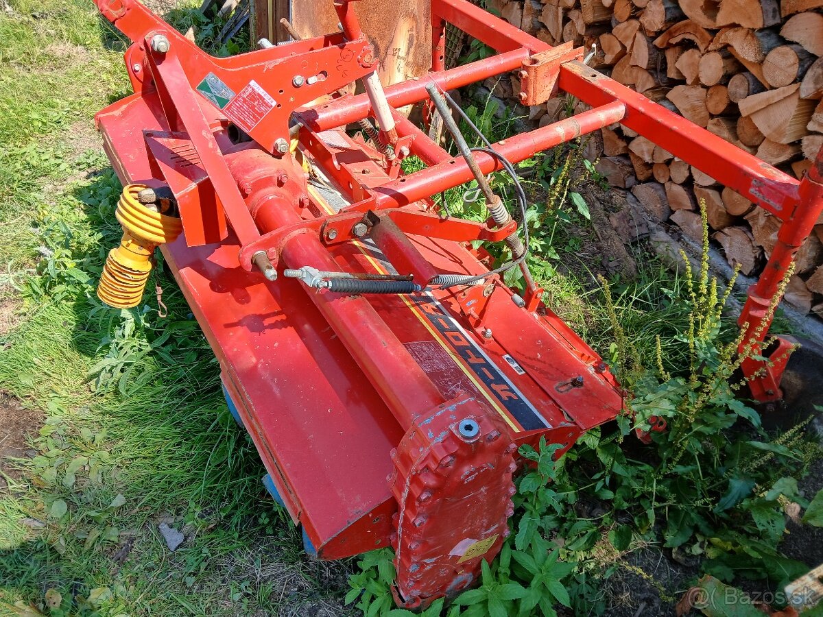 Rotovator záber 140cm - 2