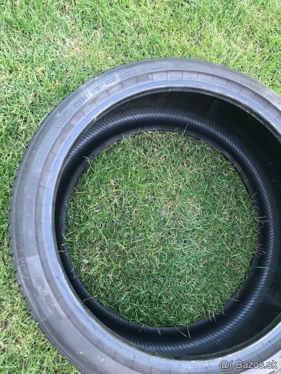255/35 R20 letna pneu Matador - 2
