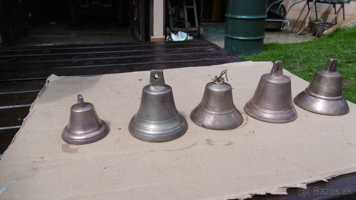 MOSADZNÉ ZVONCE - 2