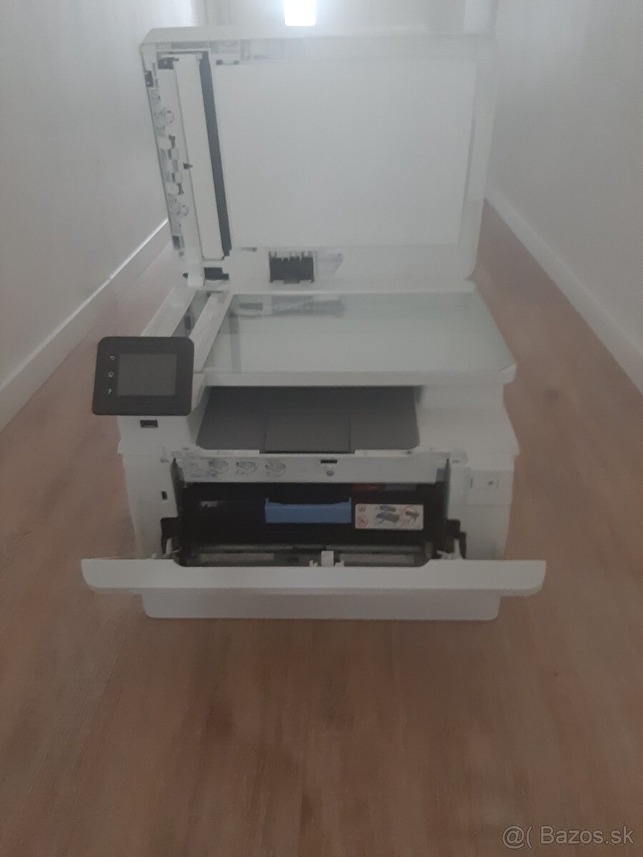 HP Color LaserJet Pro M282nw - 2