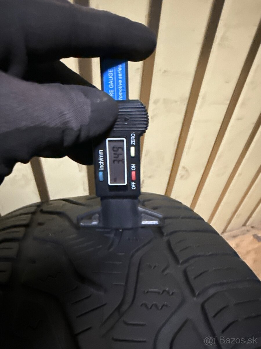 Zimné pneu 2KS 205/55R16 viem aj prezuť - 2