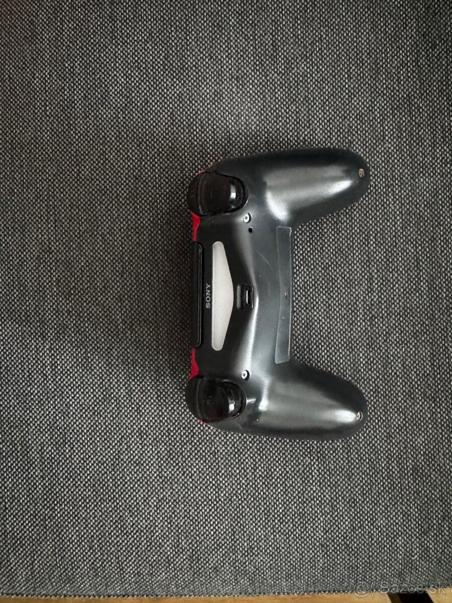 PS4 Ovládač - 2