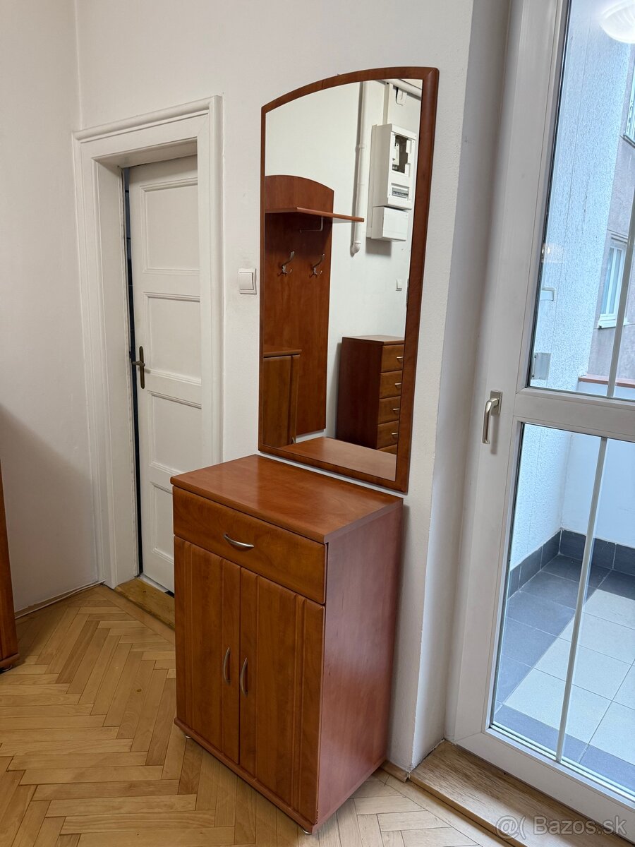 Nábytková zostava - 2