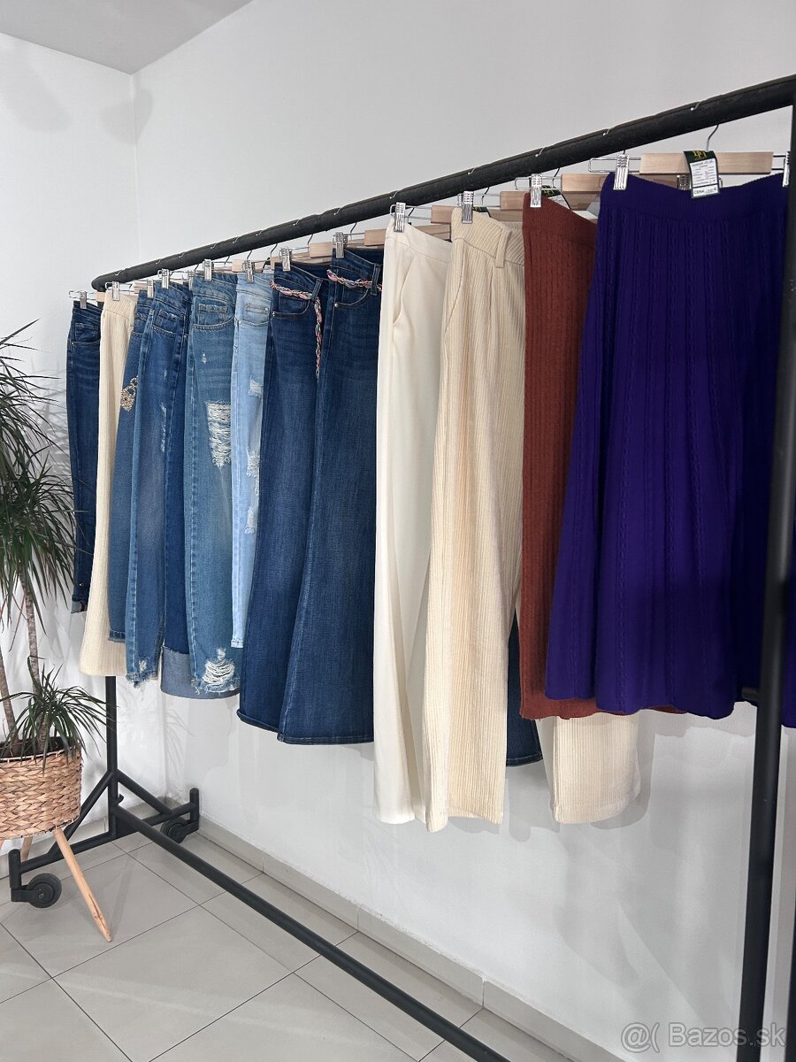 Stojan na oblečenie - 2