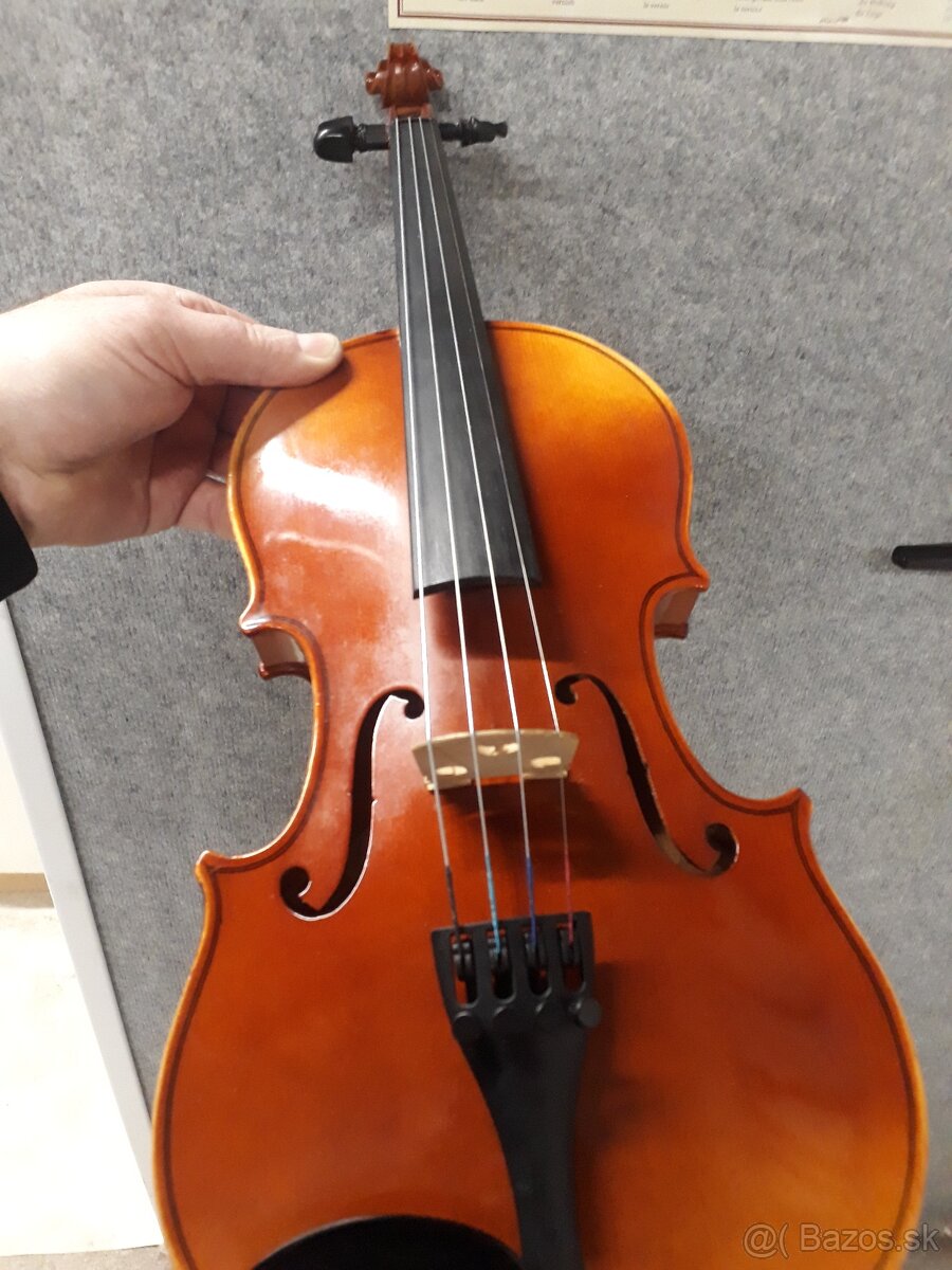 Husle 1/2 - 2