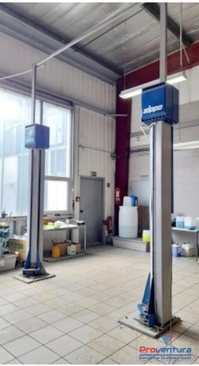 Dvojstlpovy zdvihak - 2